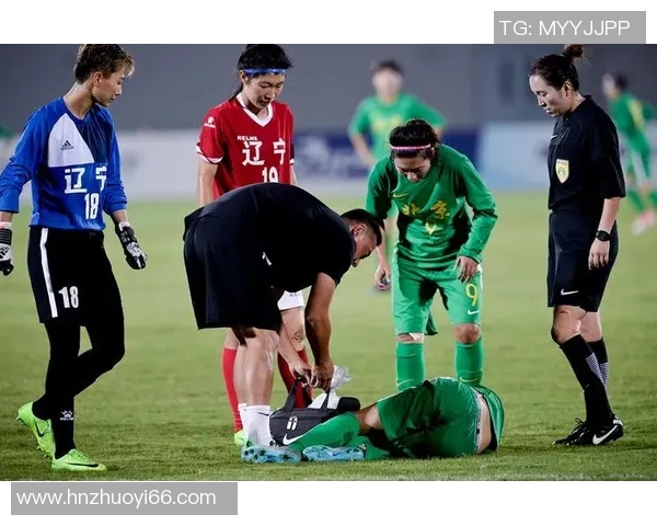 杭州足球队灵活性变革引发热议探索新战术与团队协作的未来发展之路