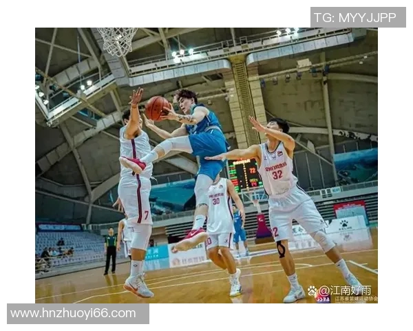 南京篮球队实力引发热议球迷对球队表现和未来发展展开激烈讨论